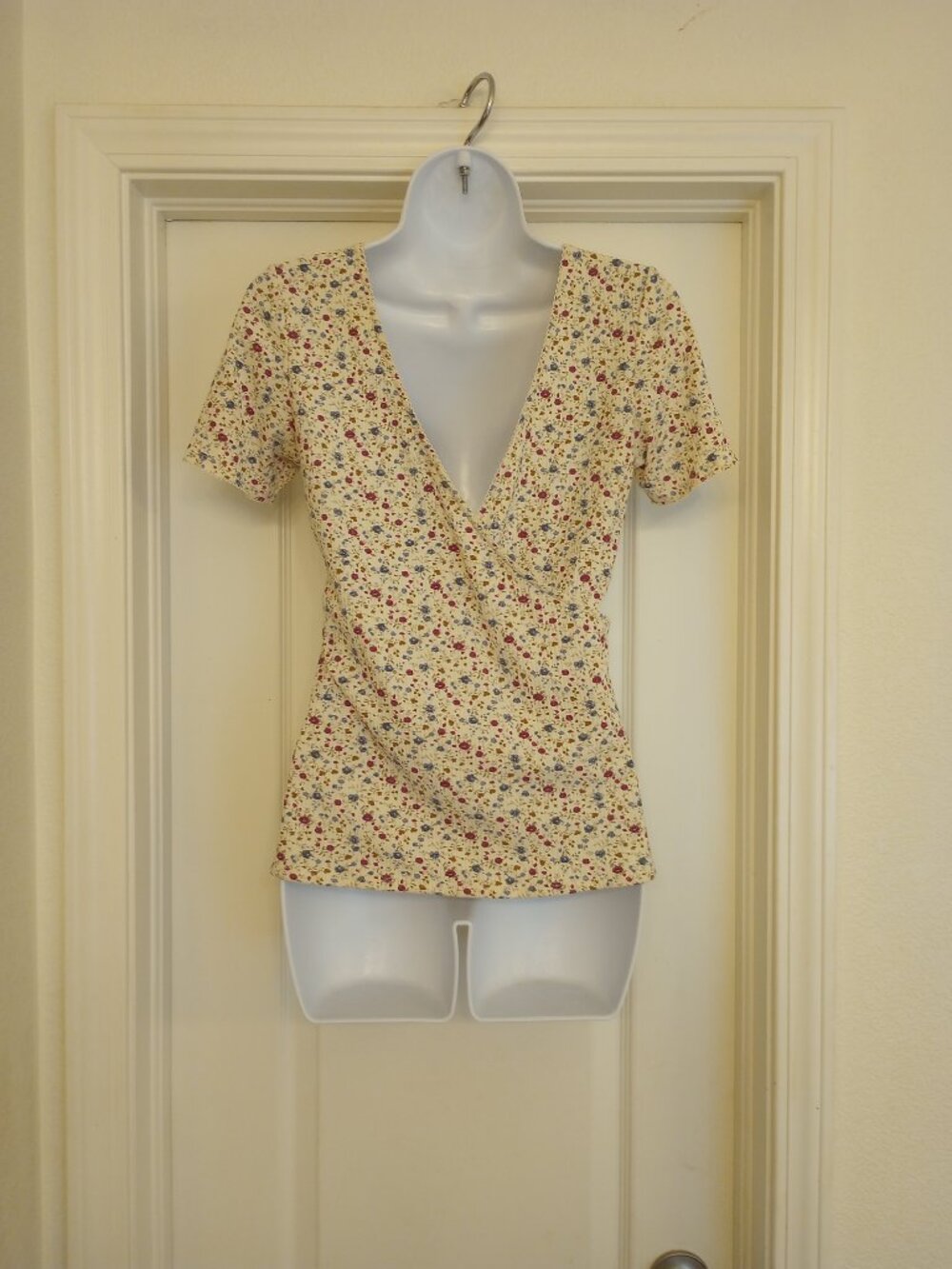 Sezane Reversible Floral T Shirt Top - Picture 10 of 13